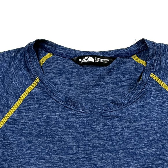 The North Face T-Shirt Womens Small Blue On The Go Short Sleeve Performance - Picture 3 of 7